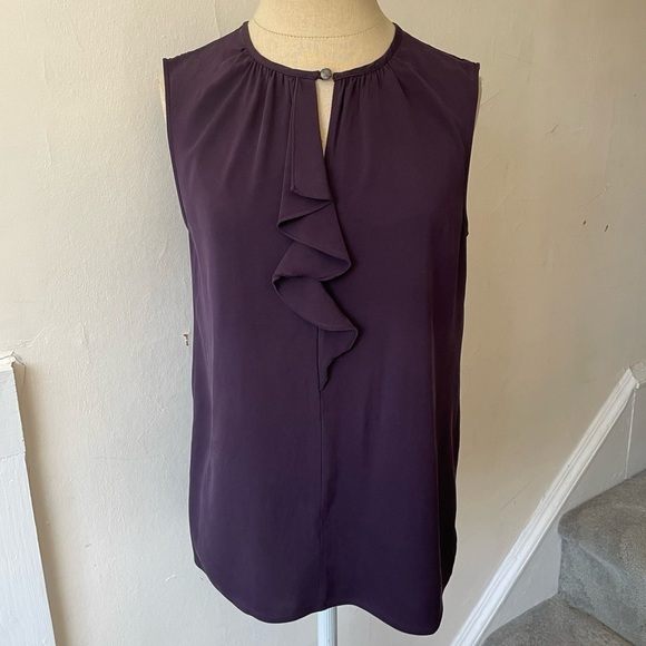 Theory Purple Silk Sleeveless Ruffle Keyhole Front Junio Blouse EUC Size Small - Picture 1 of 9